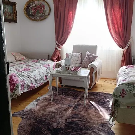 Apartment Vikendica Nada *